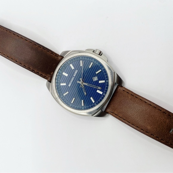 MICHAEL KORS Watch ‼️ (Please Check Description) - Picture 3 of 8